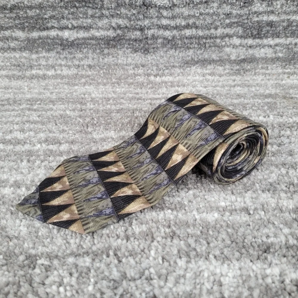 Todays Man Tie Mens Made in Italy Geometric Triangle Pattern Silk Dad Gift‎